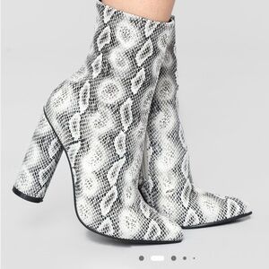 Fashion Nova Black and White Snake Print Heeled Boots